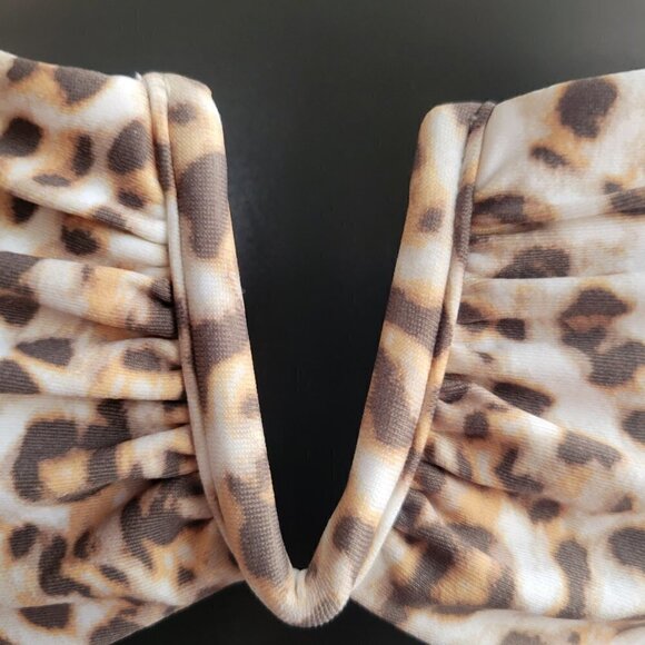 O'Neill Juniors' Leo Gold Coast Bikini Top - Picture 2 of 4